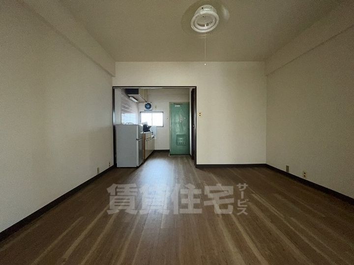 コーポセツダの居間