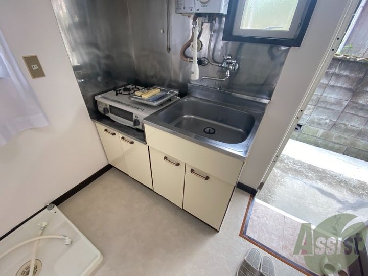 越路第一コーポナバタのキッチン