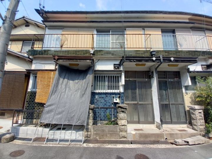 大阪府枚方市招提平野町(一戸建)の賃貸物件の外観