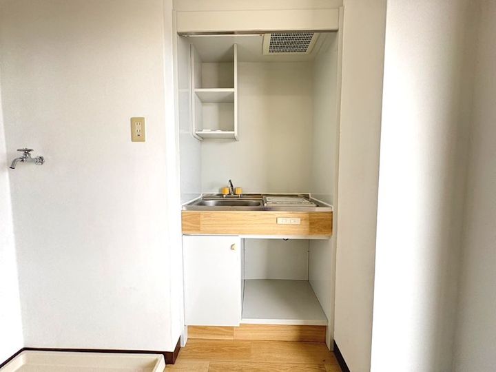 千葉県佐倉市新町(マンション)の賃貸物件のキッチン