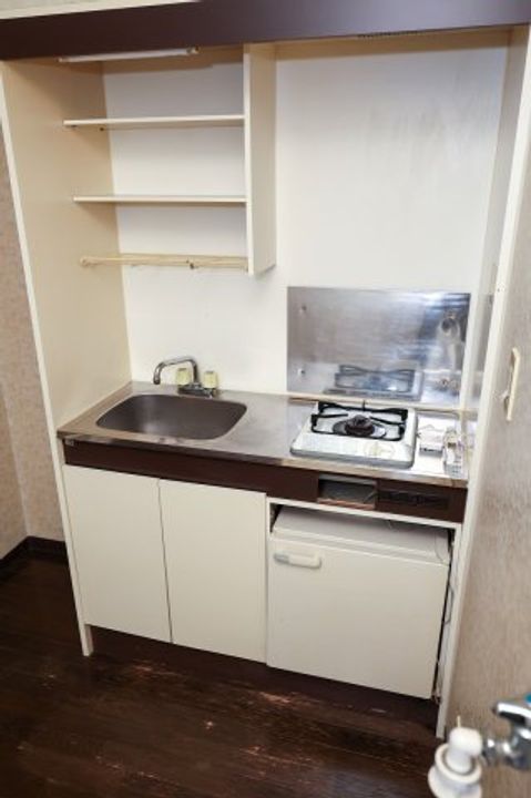 協栄マンションOYAMAのキッチン