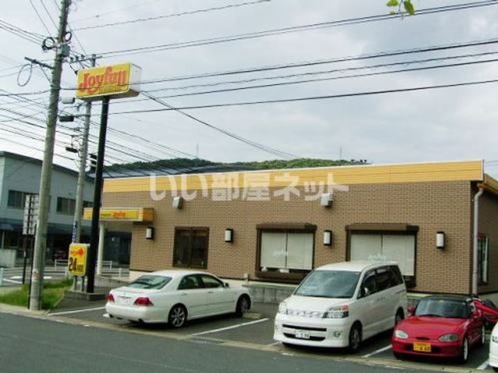 コンフォルト・ファイブ B棟の周辺