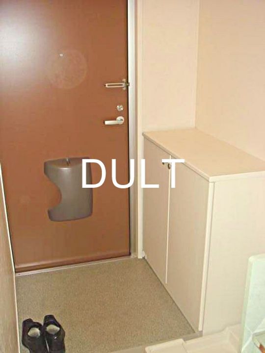 東京都北区中里3(アパート)の賃貸物件の玄関