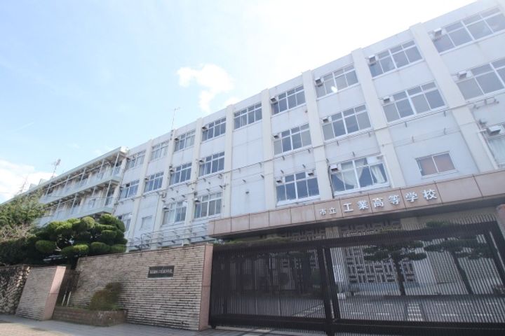 レナジア中川の周辺