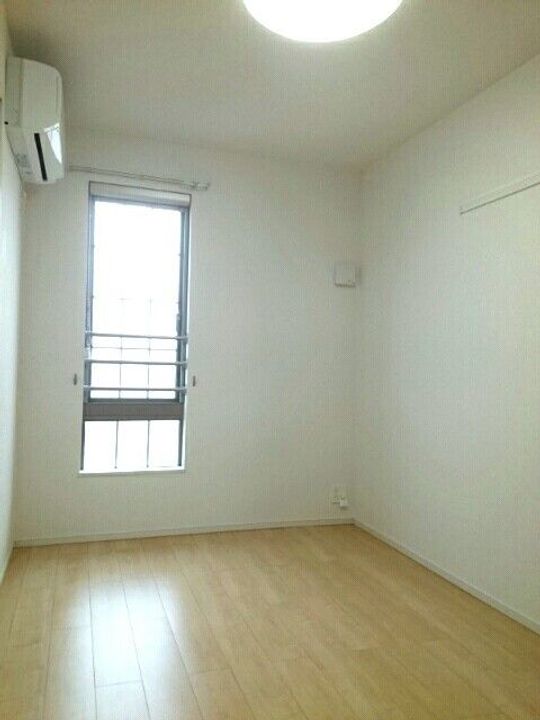 新潟県柏崎市茨目1(アパート)の賃貸物件の内装