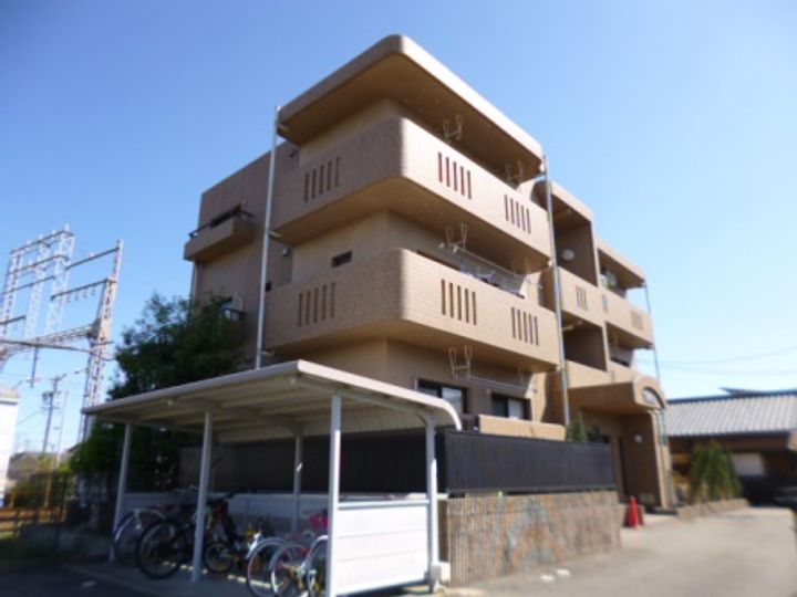 三重県伊勢市小俣町明野(マンション)の賃貸物件の外観