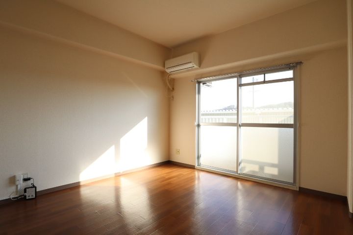 岡山県倉敷市中庄(マンション)の賃貸物件の居間