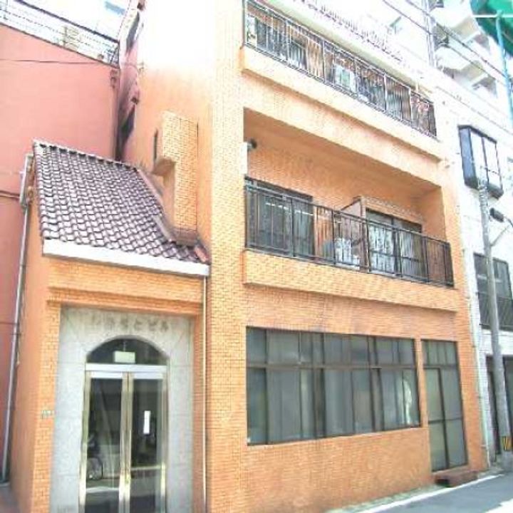 塩本ビルの外観