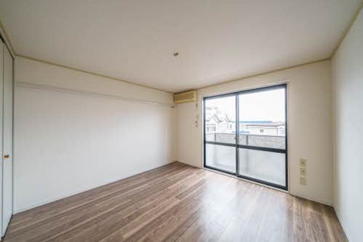 グリーンパレスMOMOの居間