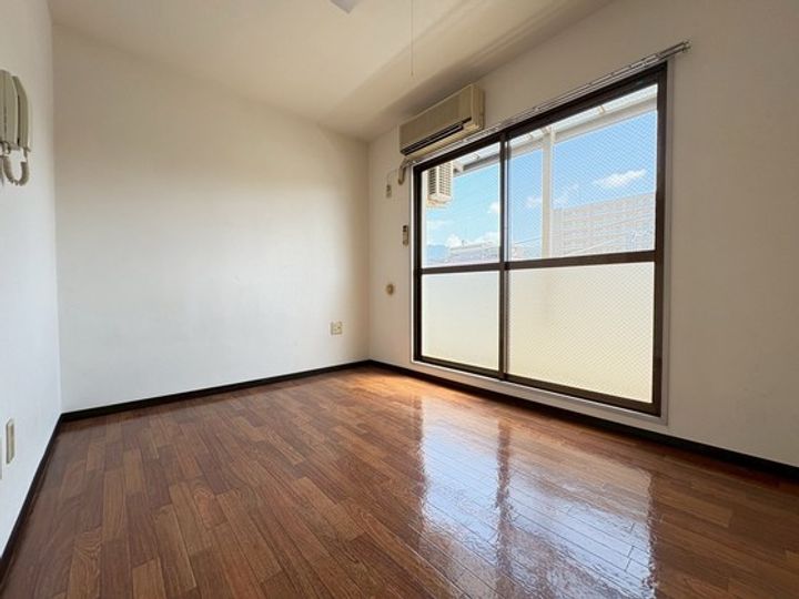 カーサ大正の居間