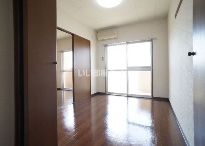 群馬県伊勢崎市東小保方町(マンション)の賃貸物件の内装