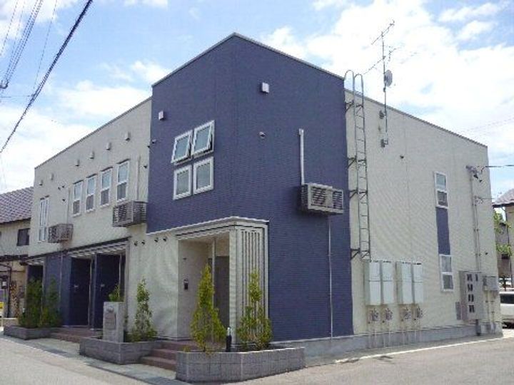メゾン・シンシアIIの外観