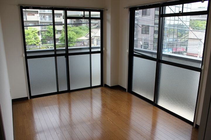 大阪府豊中市曽根南町1(マンション)の賃貸物件の居間