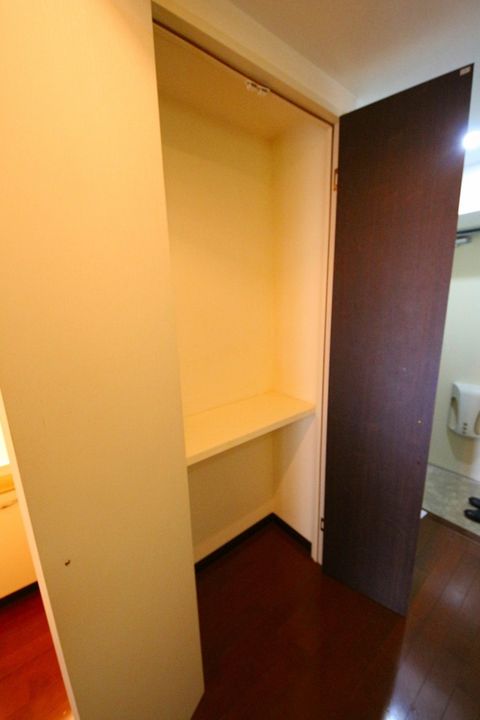 ラフィナーレアースコート魚町の地図