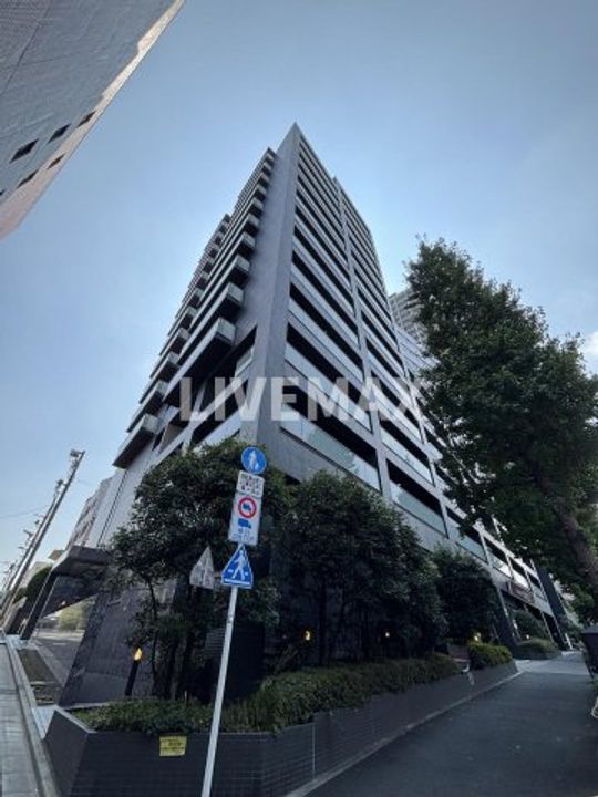 東京都港区西麻布4(マンション)の賃貸物件の外観