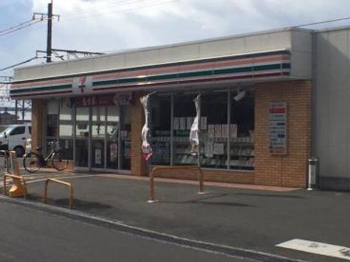 メロディーハイツ千里丘の周辺