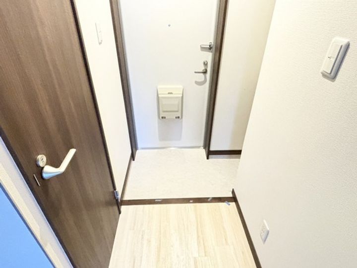 ルネス上浜の玄関