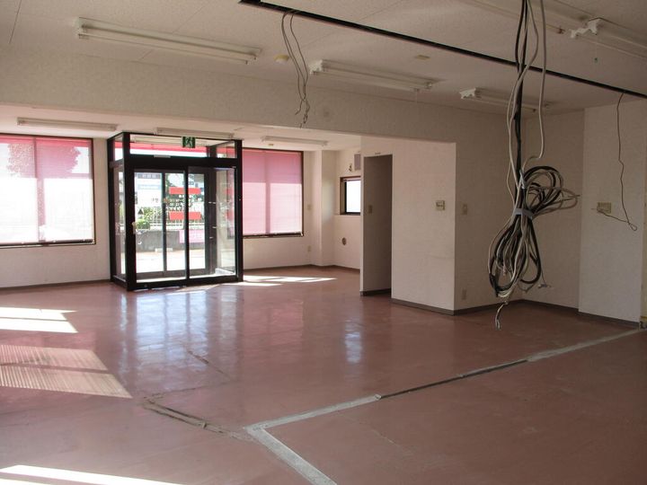 河北センスBテナントの内装