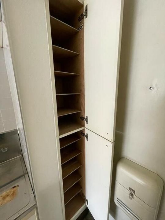 東京都日野市東豊田2(アパート)の賃貸物件の玄関