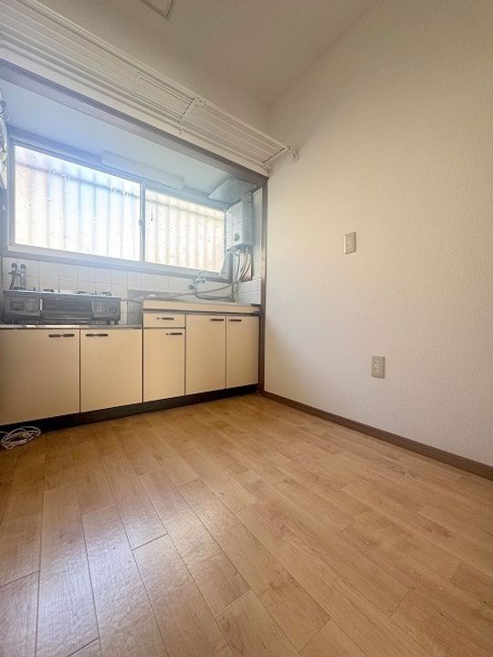 大阪府東大阪市中鴻池町2(一戸建)の賃貸物件の居間