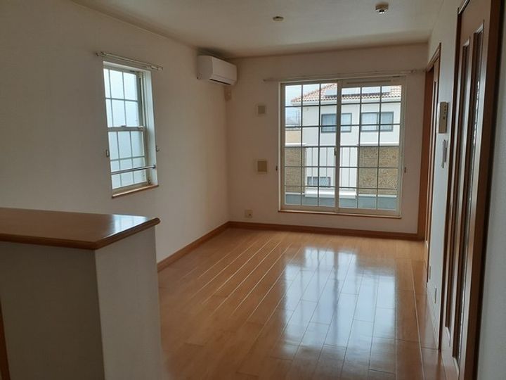 千葉県東金市田間2(アパート)の賃貸物件の居間