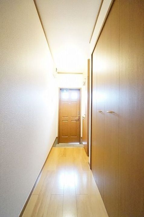 福島県田村市船引町東部台3(アパート)の賃貸物件の玄関