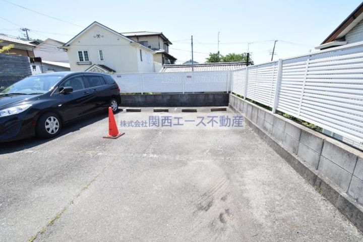 メゾンウィステB棟の地図