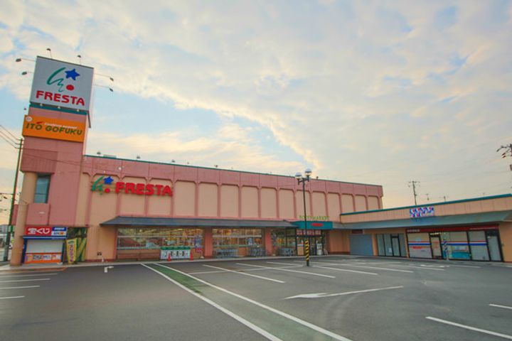 レオパレスセジュールの周辺