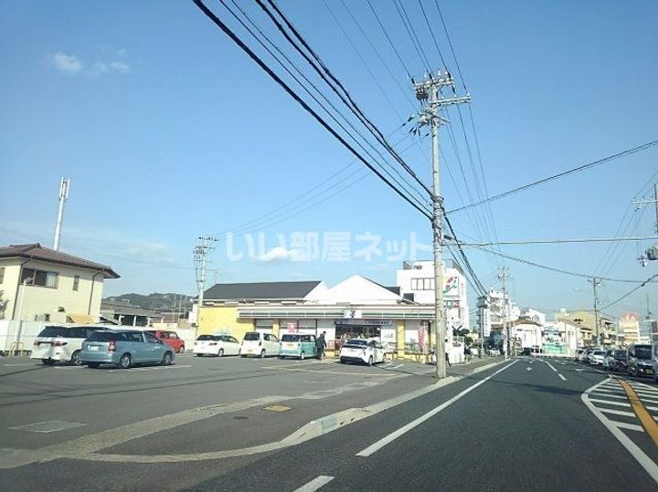エクセル山崎の周辺