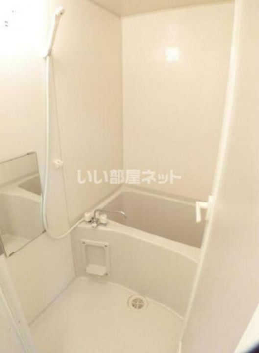 メルヴェールIの風呂