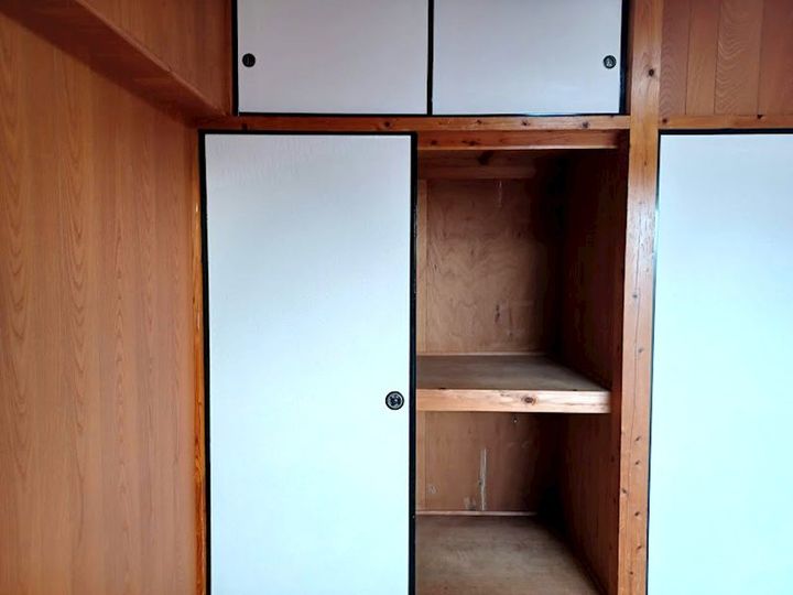 コーポ城の内装