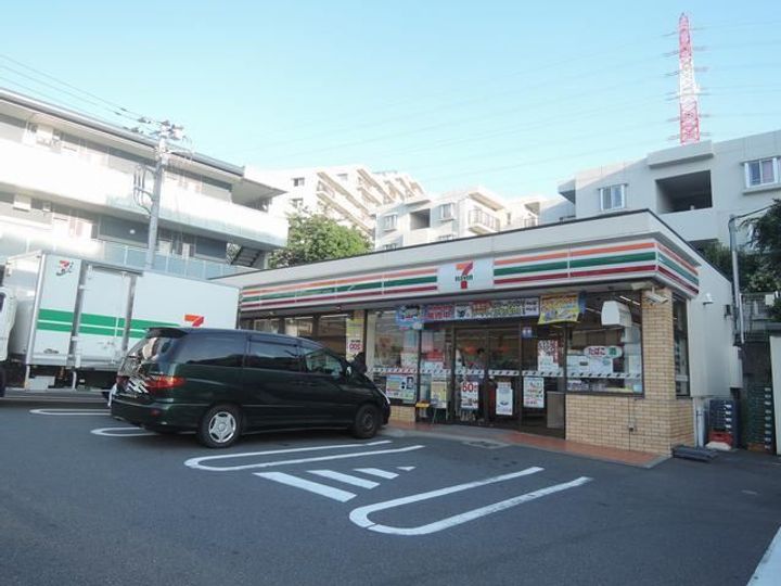 サニーコート伊藤の周辺