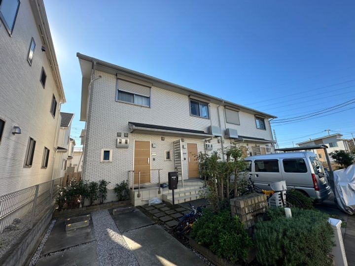 ハーブス ローズマリーの外観