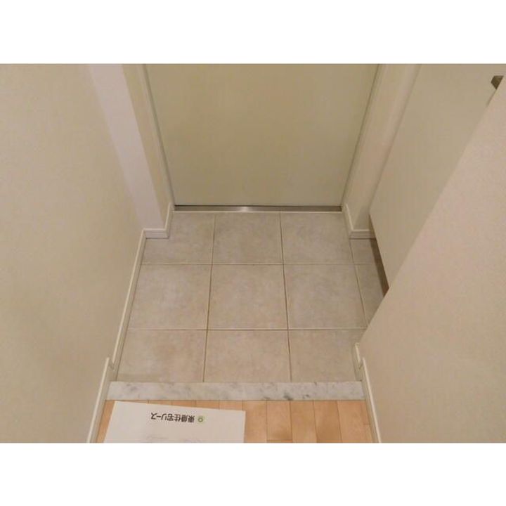 パークフラッツ横濱公園の玄関