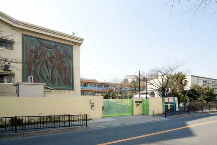 UR香里ヶ丘みずき街の周辺