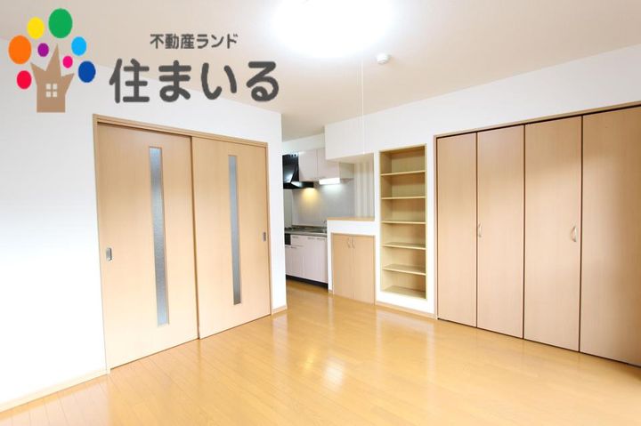 愛知県名古屋市緑区定納山1(マンション)の賃貸物件の居間