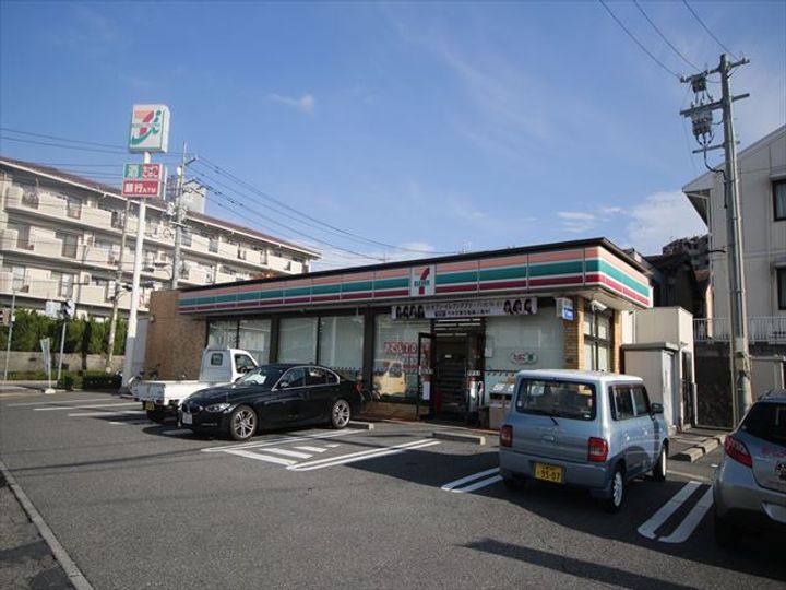 CERES 2nd(セレス セカンド)の周辺