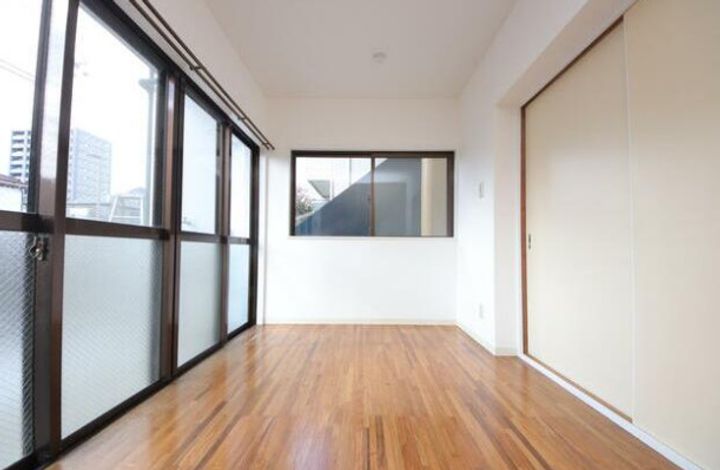 神奈川県座間市相模が丘2(マンション)の賃貸物件の居間