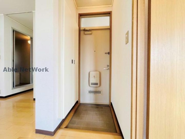 サンハイム結城の玄関