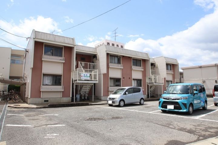 グリーンハイツ森安の外観