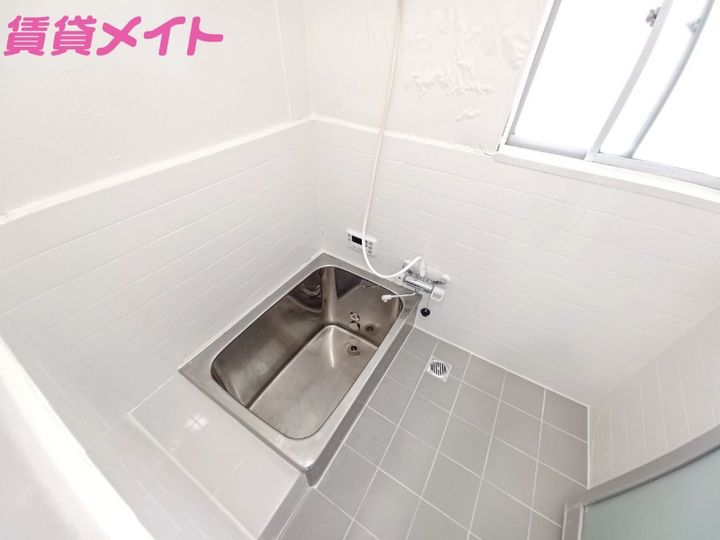 三重県鈴鹿市国府町(一戸建)の賃貸物件の風呂