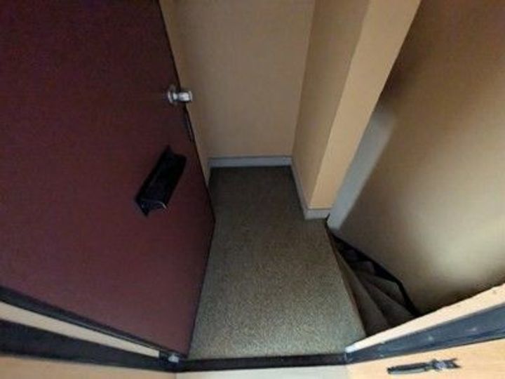 中目黒4丁目戸建の玄関