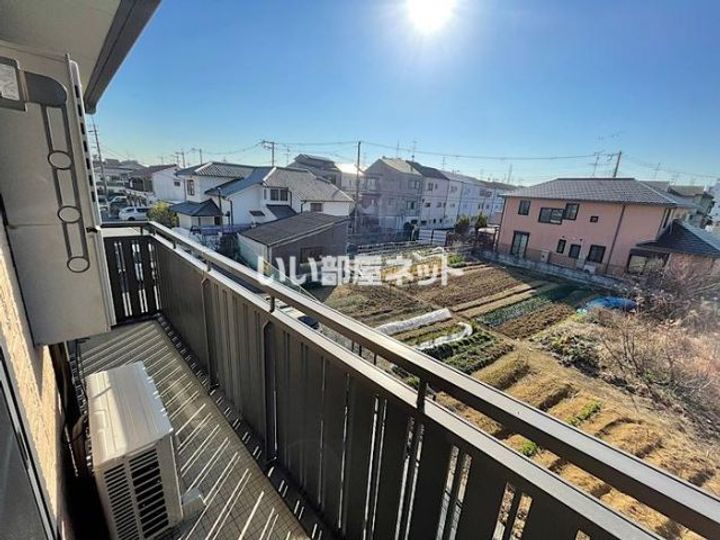 アムールの内装