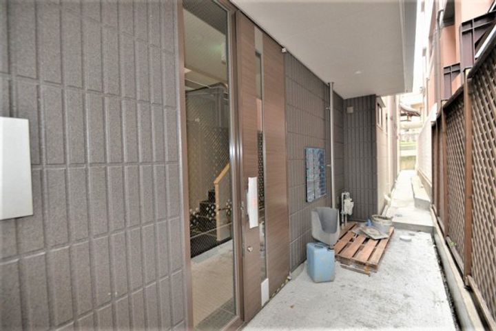 リミナ元町山手の地図