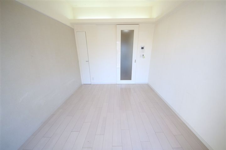 Primavera Nishi Shinsaibashiの居間