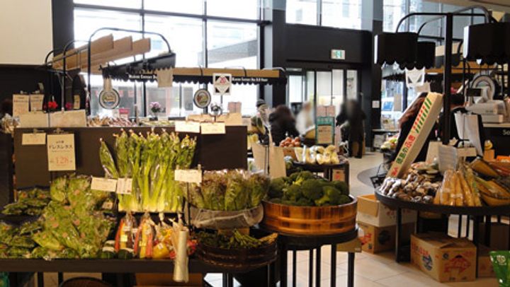 Primavera Nishi Shinsaibashiの周辺