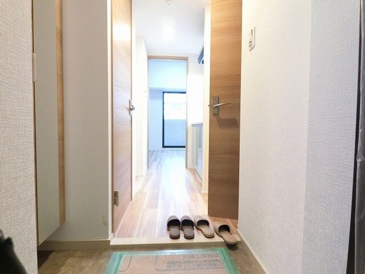 ライフフィールド塚本Graceの玄関