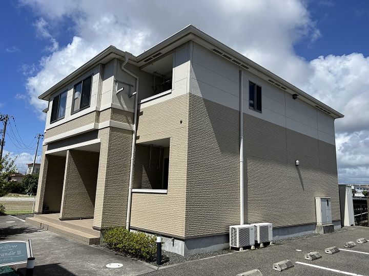 グランディールIIIの外観