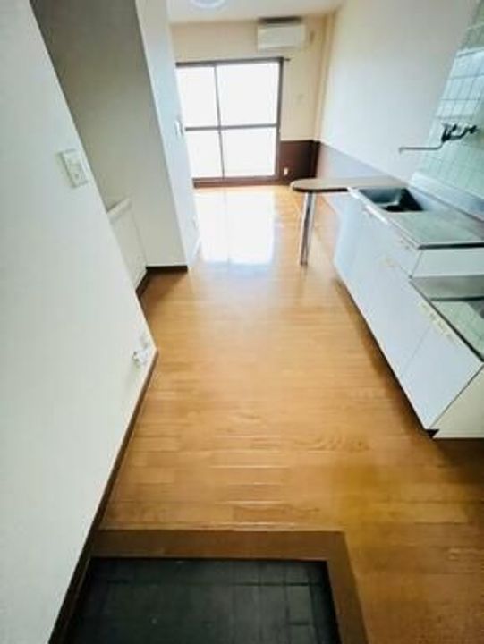サンシャイン成長の内装