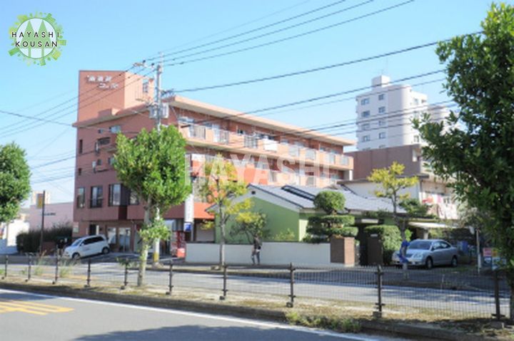 南須賀コーポの外観